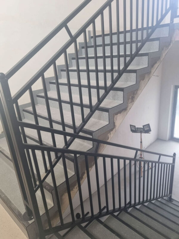 balustrada_schodowa_spoina4siatki_01