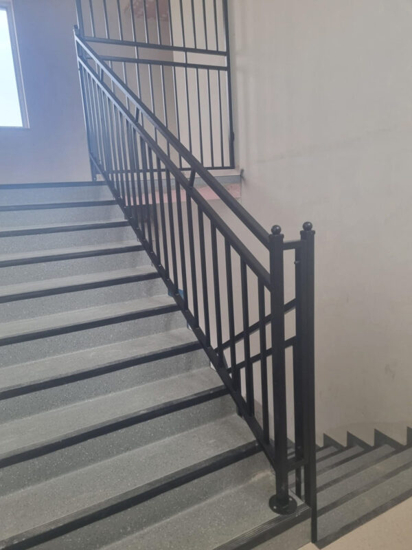 balustrada_schodowa_spoina4siatki_02